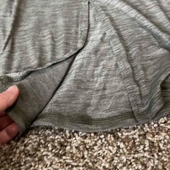 Lululemon Open Back - Picture 3 of 4